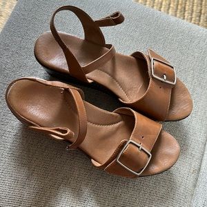 Dansko tan sandals